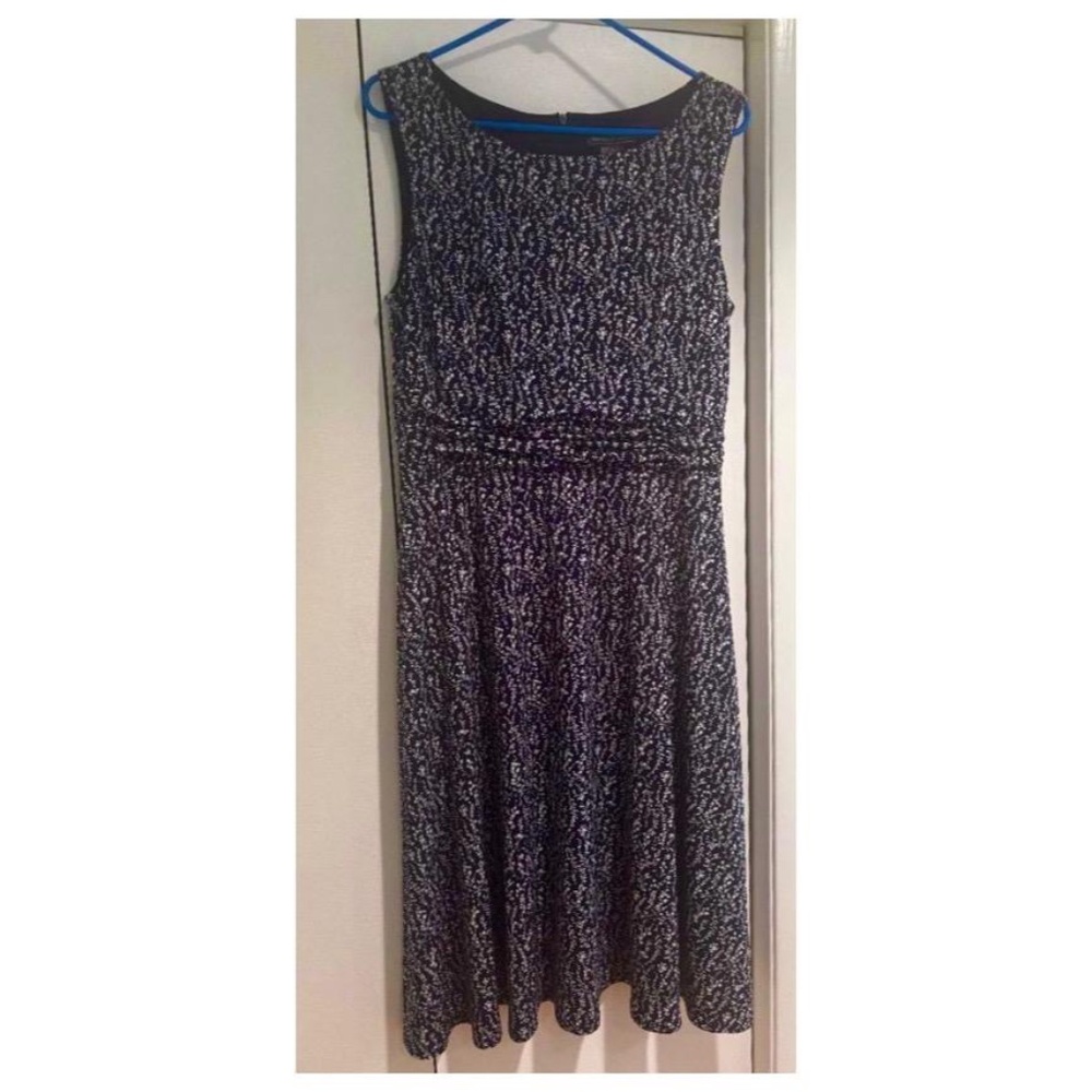Jessica Howard Sleevelss Dress